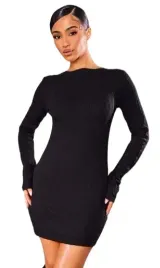 prettylittlething-sukienka-dla-niskich-42-m6p