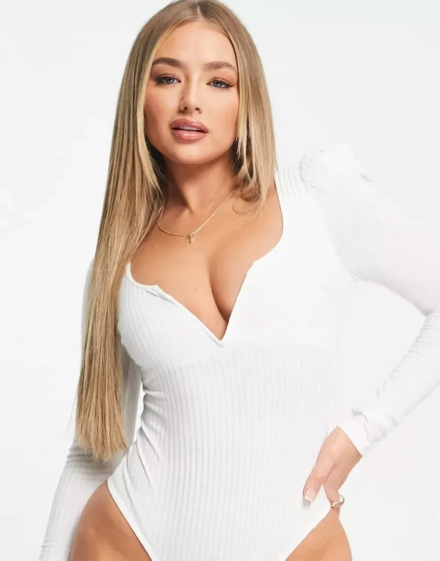 rebellious-body-prazkowane-biale-basic-36-var