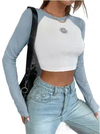 shein-top-damski-bialo-niebieski-nadruk-36-lro
