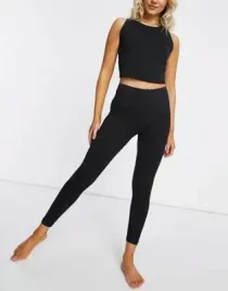 legginsy-damskie-czarne-prazkowane-basic-m-1vay