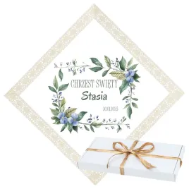 szatka-na-chrzest-z-pudelkiem-prezent-na-chrzciny-personalizacja-pamiatka