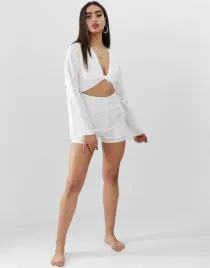 prettylittlething-kombinezon-bialy-haft-38-zpe