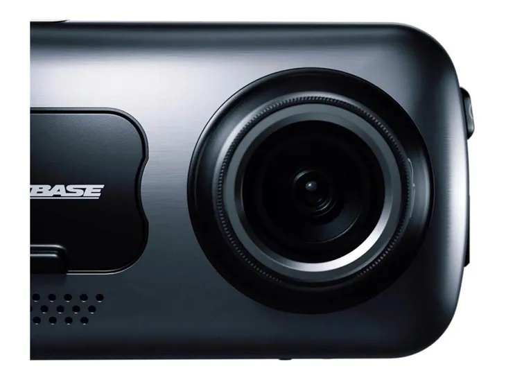 nextbase-622gw-kamera-dashcam-4k-z-gps-i-bluetooth-zasilanie-gniazdo-zapalniczki-samochodowej