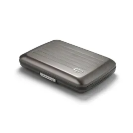 aluminiowe-etui-na-karty-must-have-na-ochrone-rfid