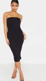 prettylittlething-sukienka-dla-niskich-30-egt