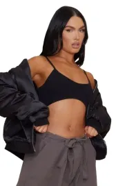 prettylittlething-miekki-biustonosz-czarny-xs-ekm
