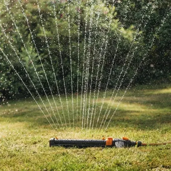 zraszacz-wahadlowy-on-off-stan-nowy-marka-fiskars