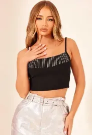 prettylittlething-top-na-ramiaczkach-czarny-42-ekd