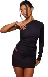 prettylittlething-bluzka-damska-czarna-42-ejk