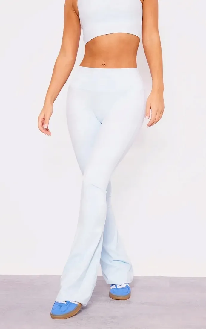 prettylittlething-spodnie-niebieskie-basic-36-eky