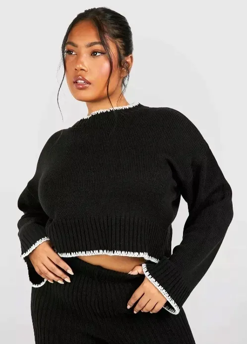 boohoo-sweter-plus-size-czarny-do-pasa-52-ejx