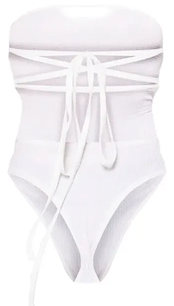 prettylittlething-biale-body-damskie-basic-42-ejz