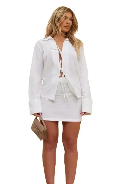 prettylittlething-spodnica-prosta-biala-32-ejt