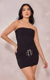 prettylittlething-sukienka-czarna-z-lnem-38-ega