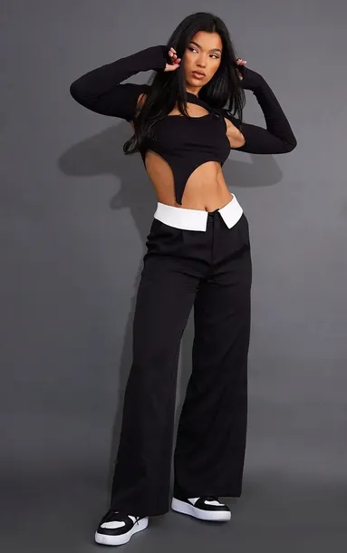 prettylittlething-top-czarny-asymetryczny-32-ejy-rozmiar-32