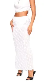 prettylittlething-spodnica-maxi-biala-34-ekv