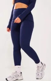 prettylittlething-legginsy-dla-niskich-38-ejz