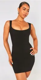 prettylittlething-sukienka-czarna-mini-32-ejy