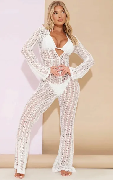 prettylittlething-kombinezon-bialy-lato-40-ejd-linia-regular