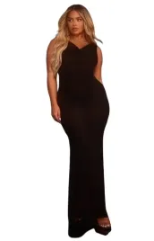 prettylittlething-sukienka-koktajlowa-maxi-40-eji