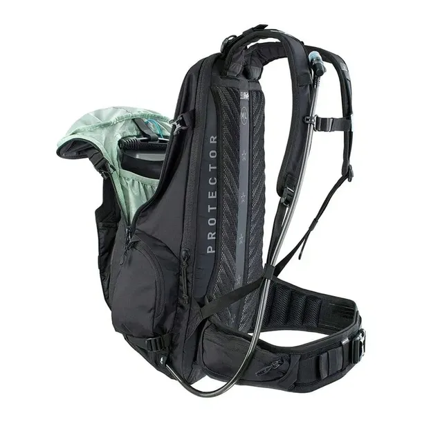 evoc-protector-backpacks-uniseks-fr-trail-e-ride-glebokosc-produktu-15-cm