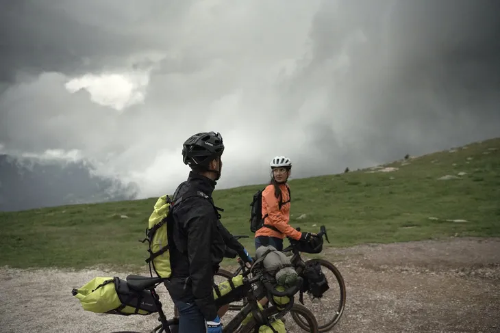 vaude-trailsaddle-ii-torba-rowerowa-torba-pods-cechy-dodatkowe-wodoszczelnosc