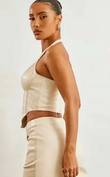 prettylittlething-top-bezowy-gladki-basic-40-egj