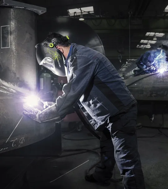 przylbica-maska-spawalnicza-optrel-panoramaxx-2-5-z-naglowiem-isofit-kod-producenta-1010