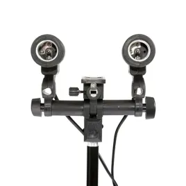 podwojna-oprawa-lampa-do-zarowki-e27-foto-studyjna