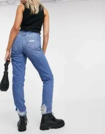 topshop-jeansy-mom-klasyczne-niebieskie-25x32-dud