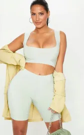 prettylittlething-krotkie-legginsy-42-xl-vaa