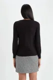 defacto-sweter-damski-czarny-prosty-basic-xs-p6l-linia-regular