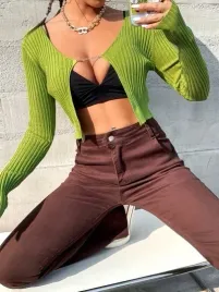 shein-bluzka-zielona-krotka-dlugi-rekaw-38-v3x
