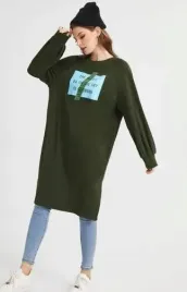 shein-bluza-zielona-z-nadrukiem-dluga-38-v3i