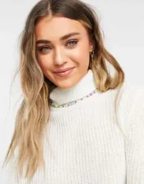 qed-london-sweter-damski-bezowy-z-golfem-s-vad