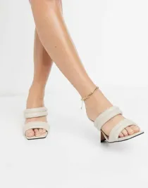 damskie-eleganckie-bezowe-klapki-wsuwane-40-diu