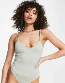 public-desire-body-mietowe-na-ramiaczkach-38-xbt