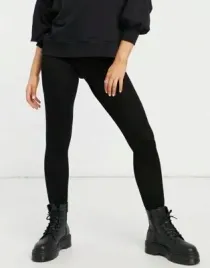 legginsy-damskie-prazkowane-basic-czarne-s-vab