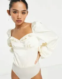 collective-the-label-petite-body-kremowe-38-m-vab