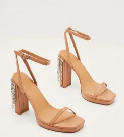 nasty-gal-damskie-sandaly-brazowe-obcas-40-phl