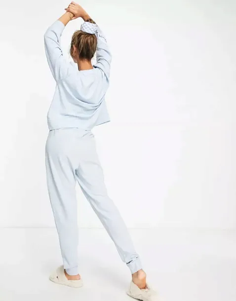 bluza-damska-niebieska-gladka-basic-casual-32-vav-rozmiar-32