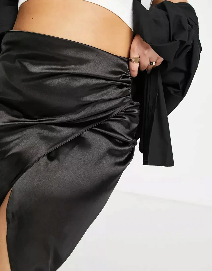 first-distraction-plus-size-spodnica-damska-37-xly