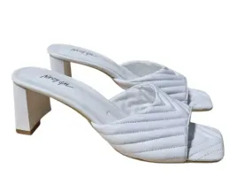 nasty-gal-eleganckie-klapki-biale-obcas-41-1pht