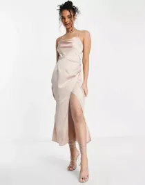 miss-selfridge-sukienka-satynowa-rozowa-40-1xml