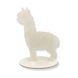 alpaka-na-podstawce-figurka-drewniana-dekoracja-stojaca-do-ozdabiania-20-cm
