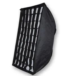 profesjonalny-softbox-60x60cm-grid-mocowanie-bowens-2-dyfuzory-futeral