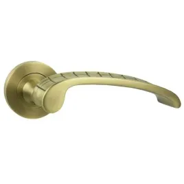 klamka-do-drzwi-wewnetrznych-skin-r-mat-braz-mat