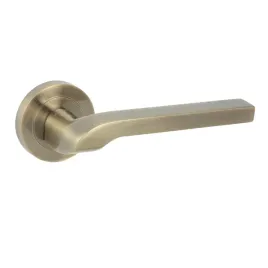 komplet-klamek-domino-nemo-r-braz-grafiatto-nowoczesne-i-eleganckie-wnetrza