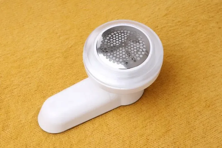 duza-golarka-do-ubran-swetrow-eldom-gds7-wysokosc-produktu-13-9-cm