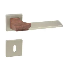 klamka-do-drzwi-wewnetrznych-wood-szyld-klucz-zwykly